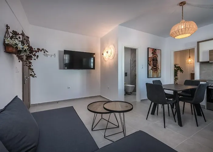 Nefeli\'S Apartment